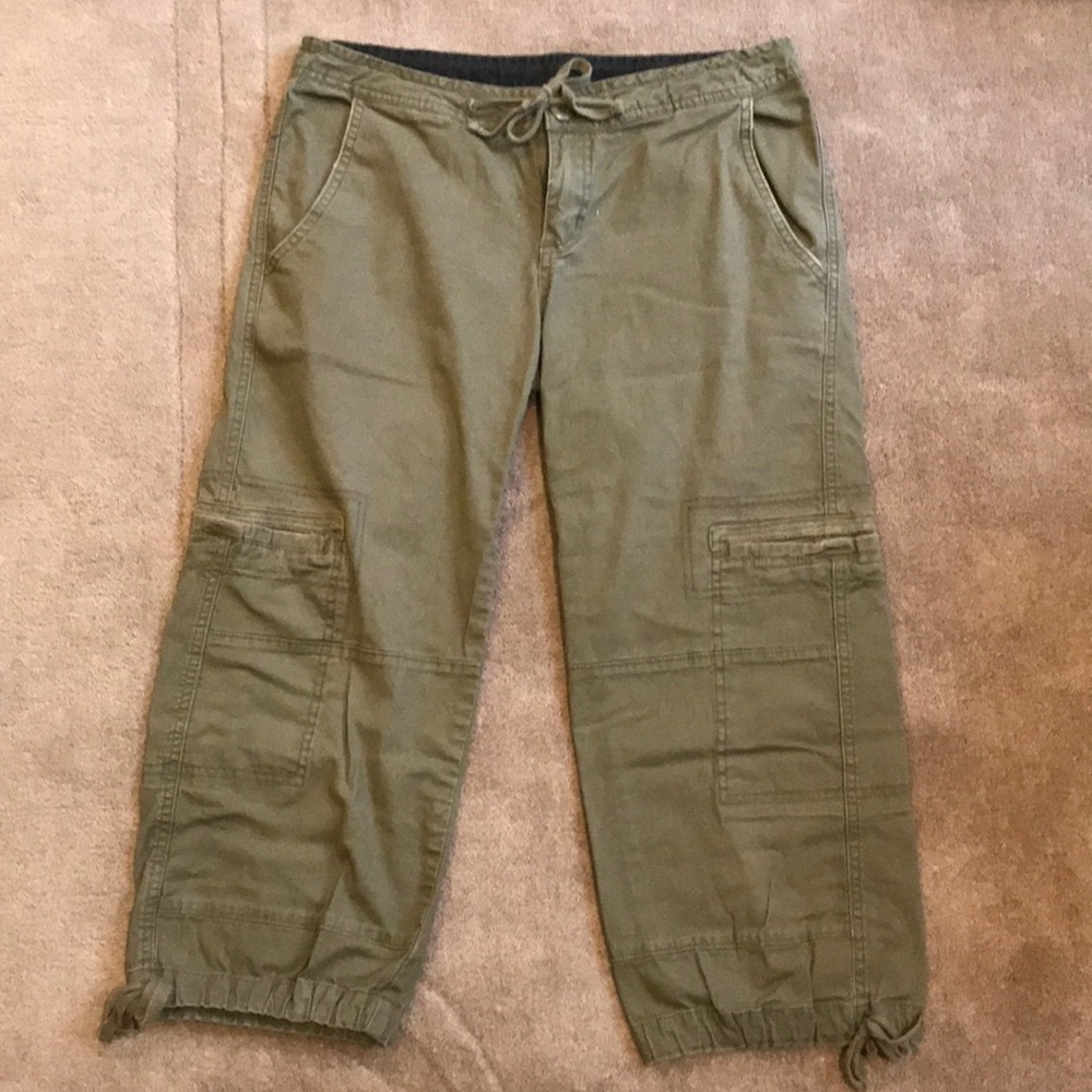 Prana Size 4 Cargo Capri